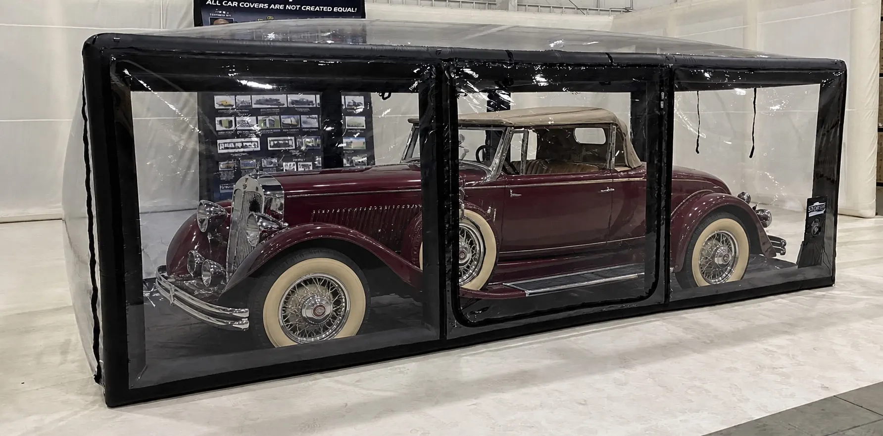 Classic car humidity-controlled preservation enclosure